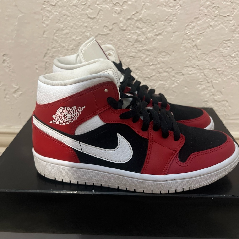 Jordan 1 mid - Picture 2 of 7